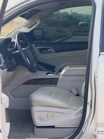 GMC Yukon Denali 2016 GCC Specs-16
