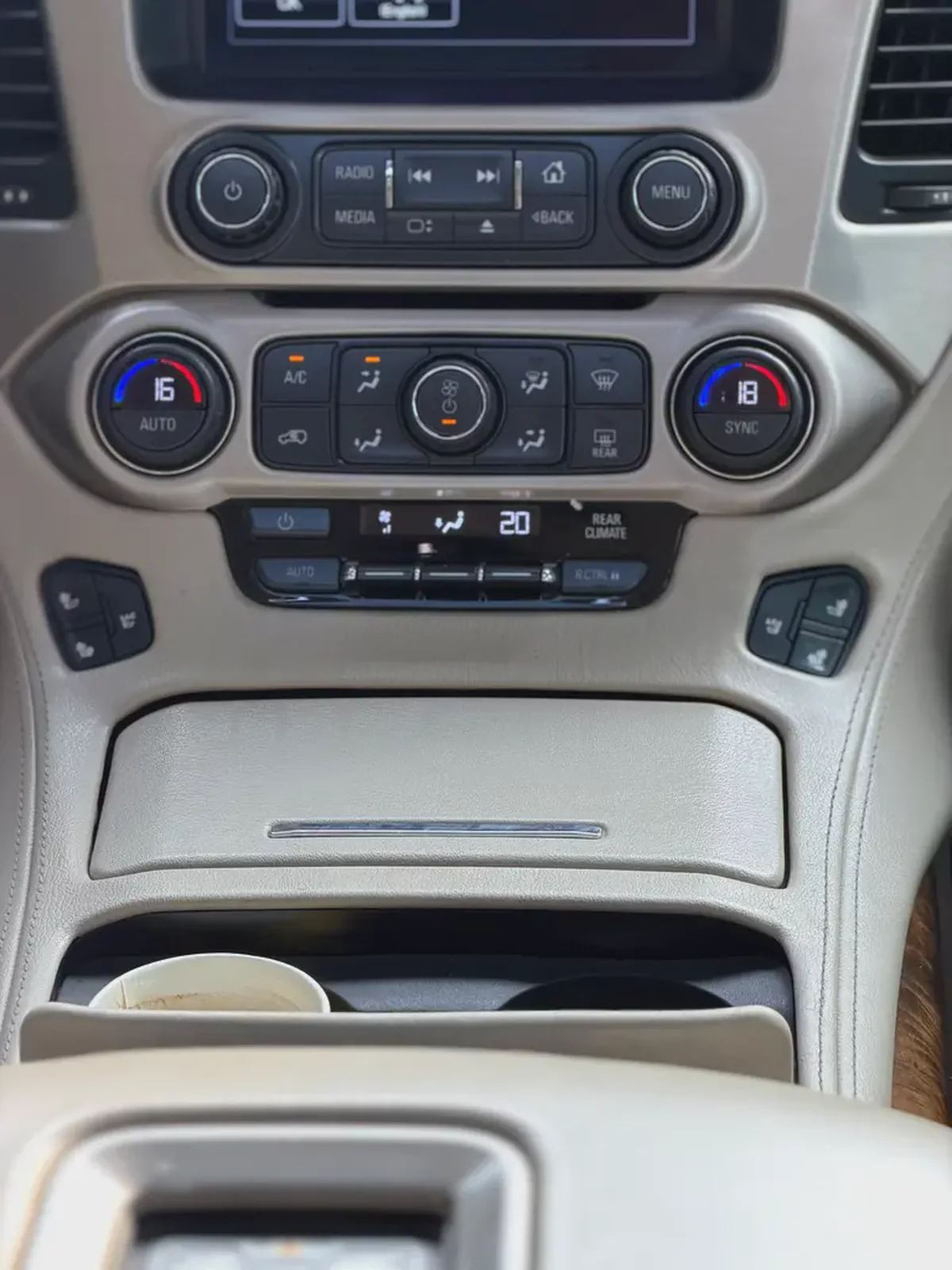 GMC Yukon Denali 2016 GCC Specs-11-11