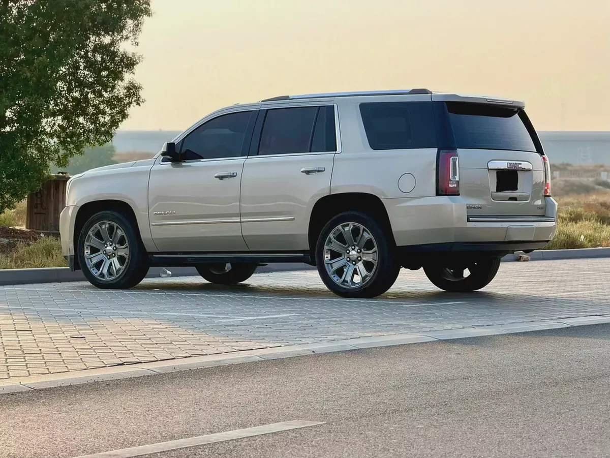 GMC Yukon Denali 2016 GCC Specs-6-6