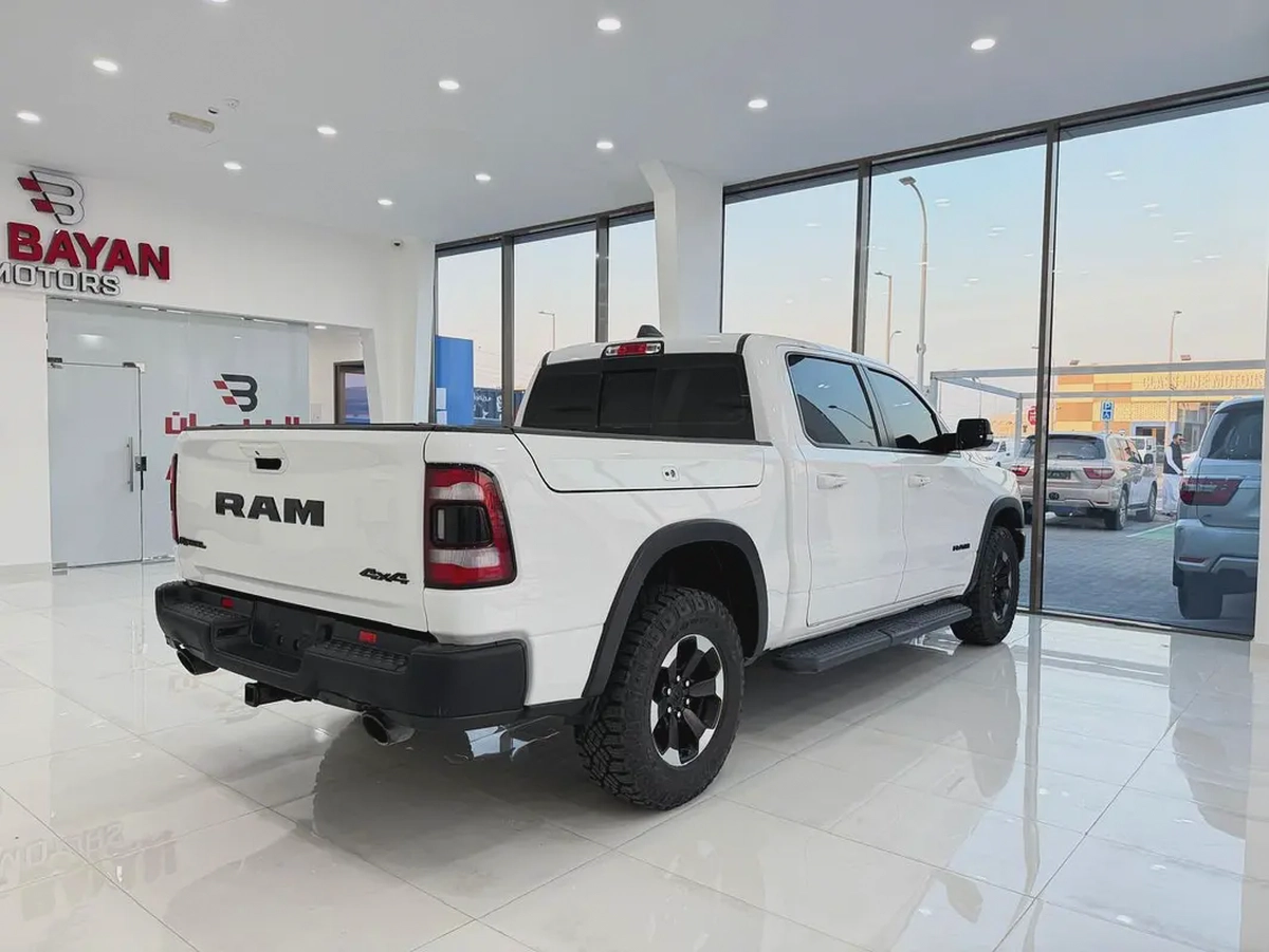 RAM 1500 Rebel Crew Cab 2021 GCC Specs-3-3