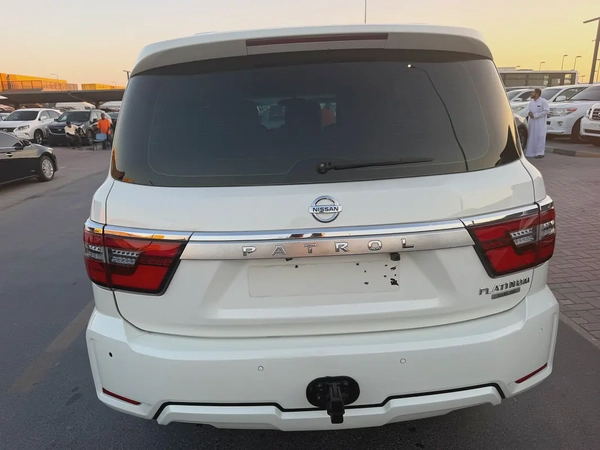 Nissan Patrol SE 2014 GCC Specs - Well Maintained