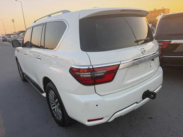 Nissan Patrol SE 2014 GCC Specs - Well Maintained