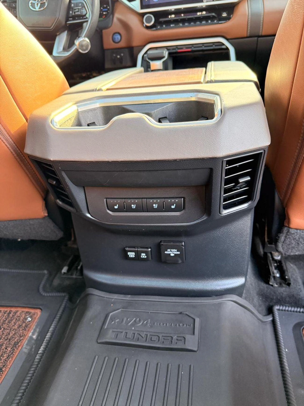 Toyota Tundra HYBRID 1794 Edition Platinum // 360 Camera, panoramic, head up display// 2023-12-12