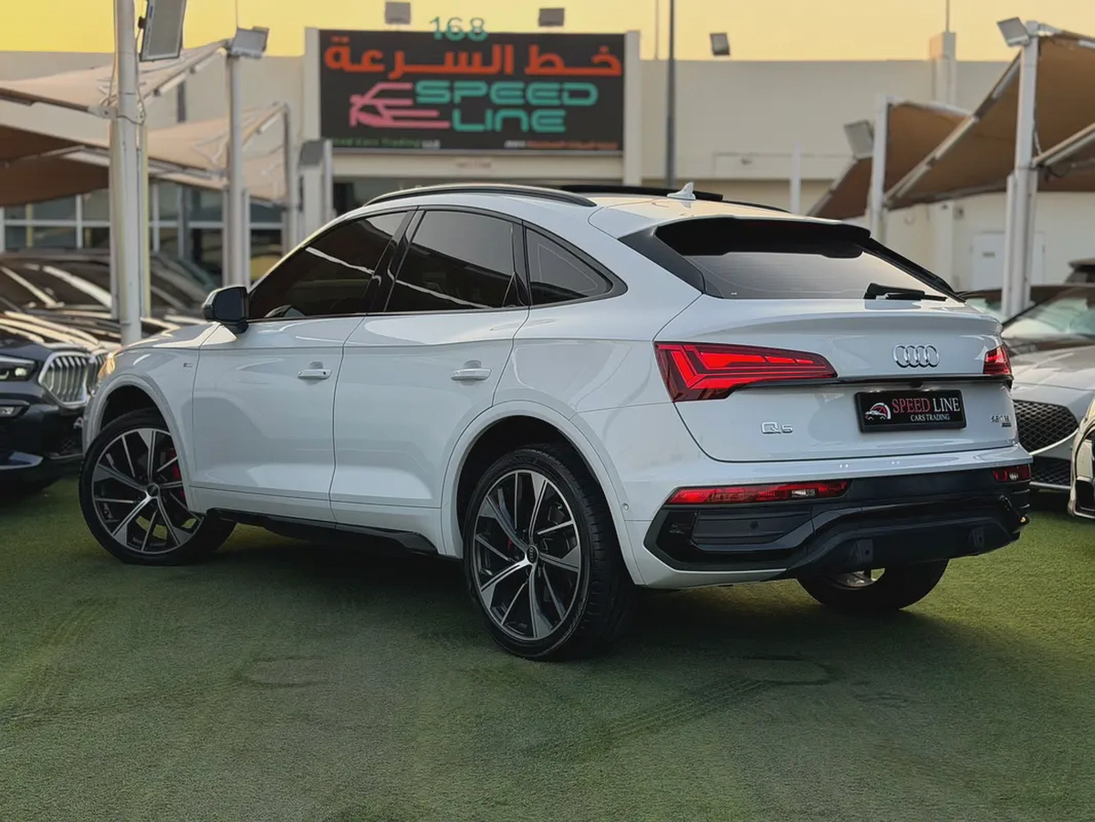 Audi Q5 S Line TFSI 45 Quattro Sportback  - GCC Specs-4-4