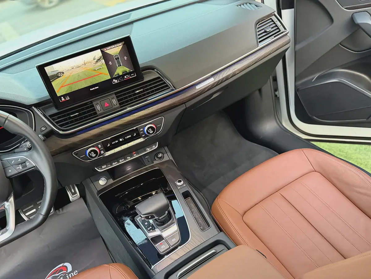 Audi Q5 S Line TFSI 45 Quattro Sportback  - GCC Specs-9-9