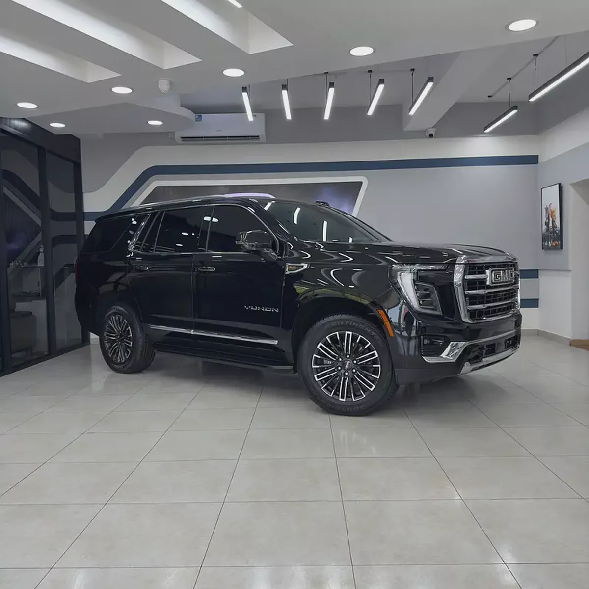 2025 GMC Yukon Elevation