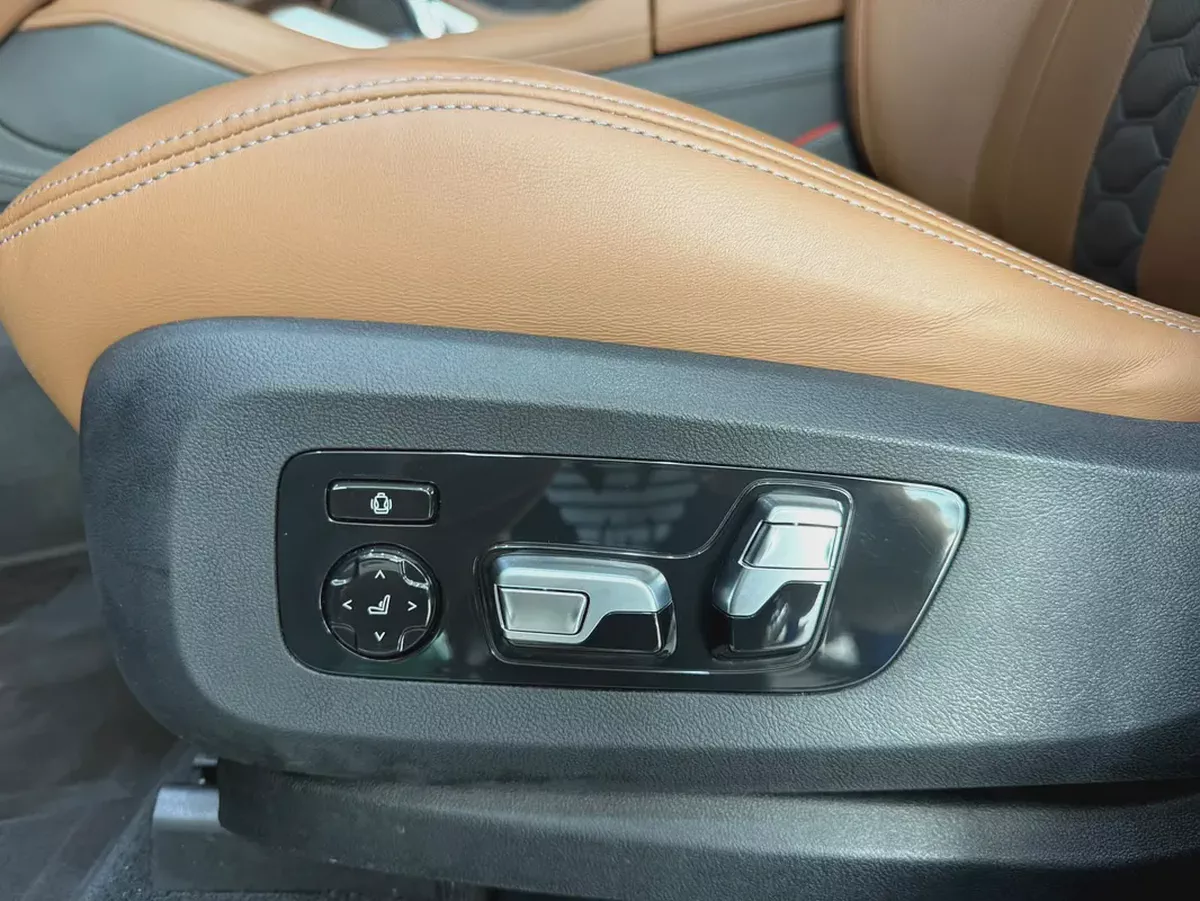 2025 - BMW X5M COMPETITION - BRAND NEW! for 399,000.00 AED-19-19