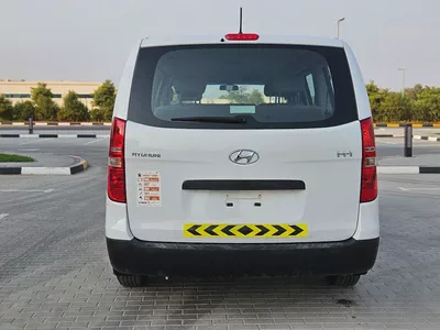 Hyundai H1 Passenger 2020 GCC Specs - Reliable 9-Seater Passenger Van With Low KM Premium Condition-15
