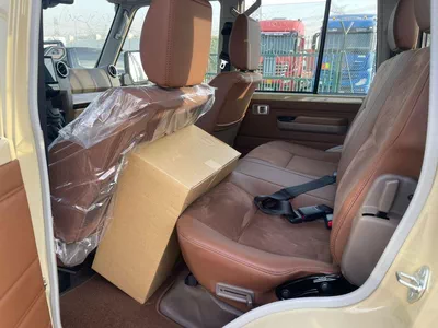 Toyota Land Cruiser 70 -15