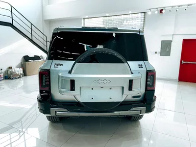 2025 BYD Leopard 8 Smart & Brave Flagship 2.0L V4 // EMI Starting from 4,400 AED-1