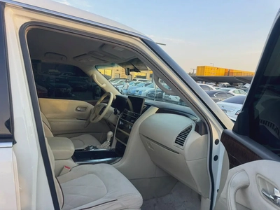 Nissan Patrol SE 2014 - GCC Specs - Well Maintained-10