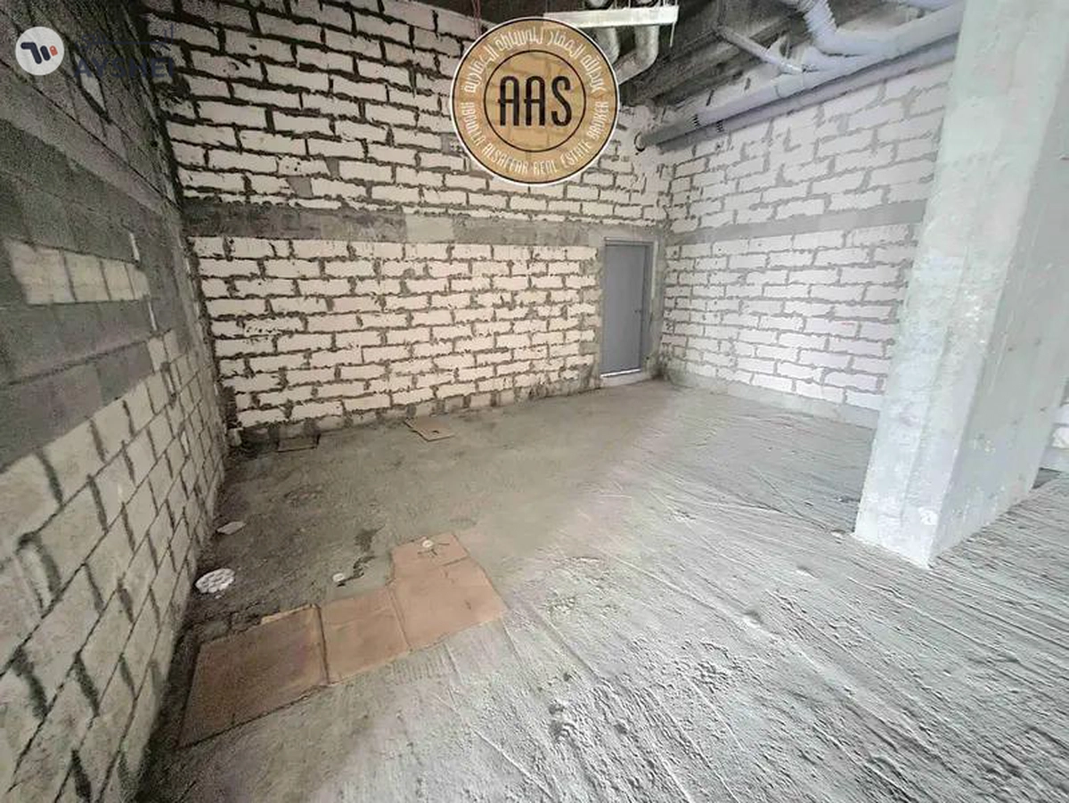 F&B • Prime Location • Chiller Free • Asking 600k-7-7