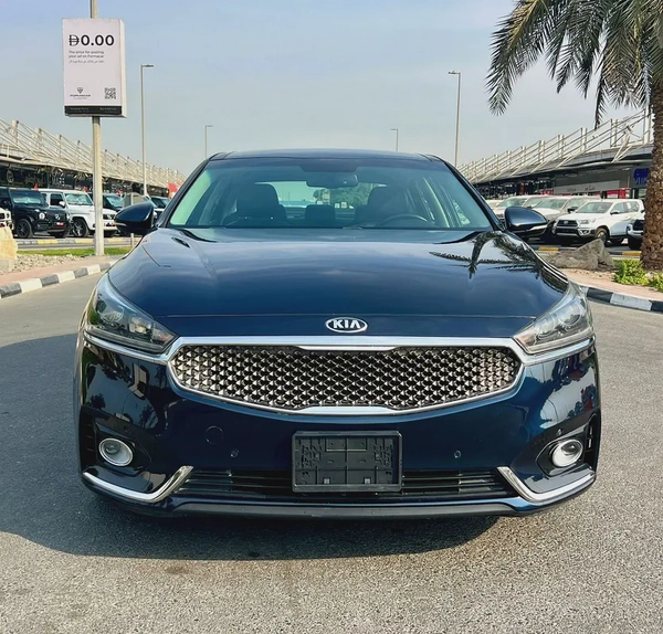 KIA CADENZA 2018 GCC SPEC FULL OPTION