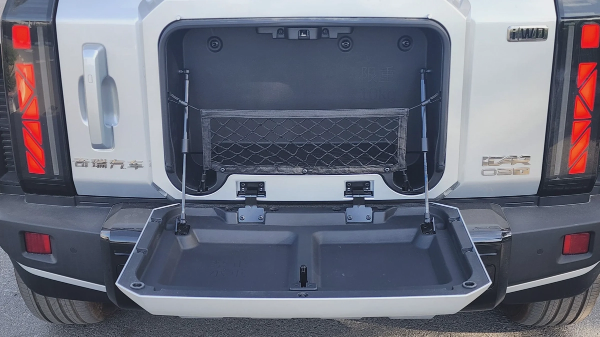 Chery iCAR 03T (Silver)-11-11