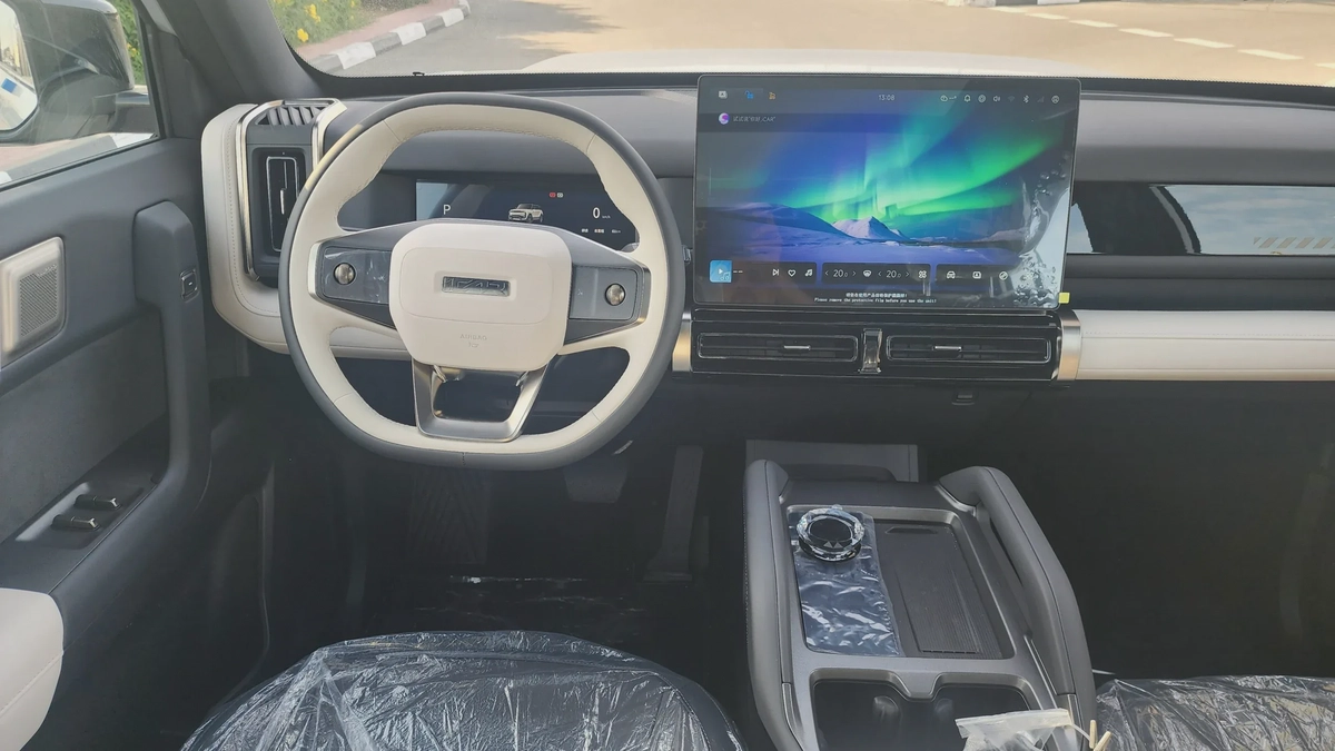 Chery iCAR 03T (Silver)-15-15