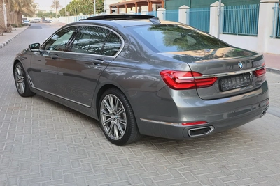 BMW 7 SERIES-730LI-2019-112000KM-GCC SPECS-EXCELLENT CONDITION-2