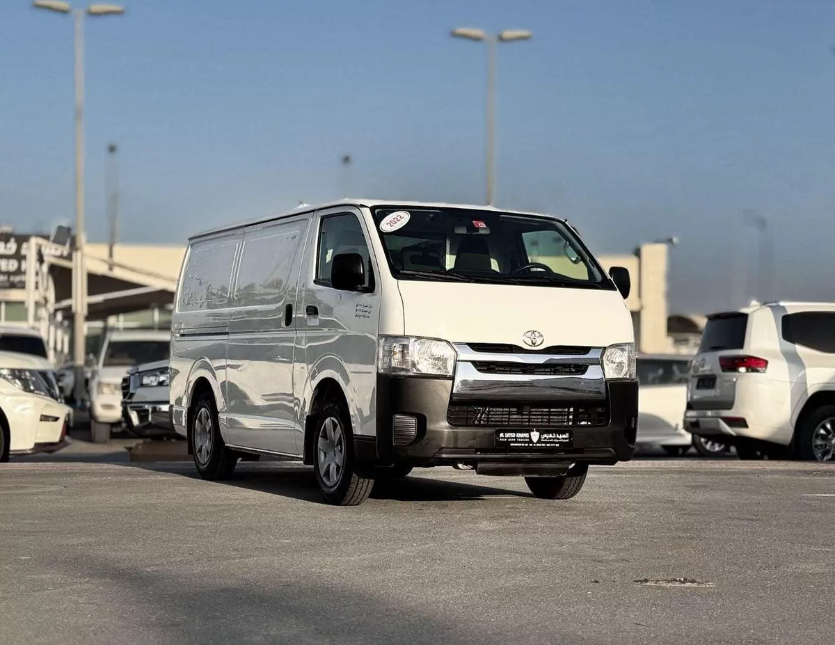Toyota Hiace GL Toyota Hiace Van |  2022 | GCC | Accident-Free | In Excellent Condition | 1008 P.M
