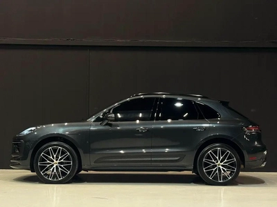 Porsche Macan AMERICAN SPEC | 2,630 / Month-3
