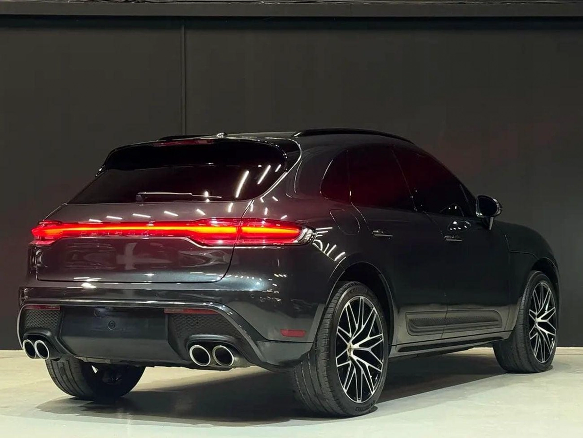 Porsche Macan AMERICAN SPEC | 2,630 / Month-5-0