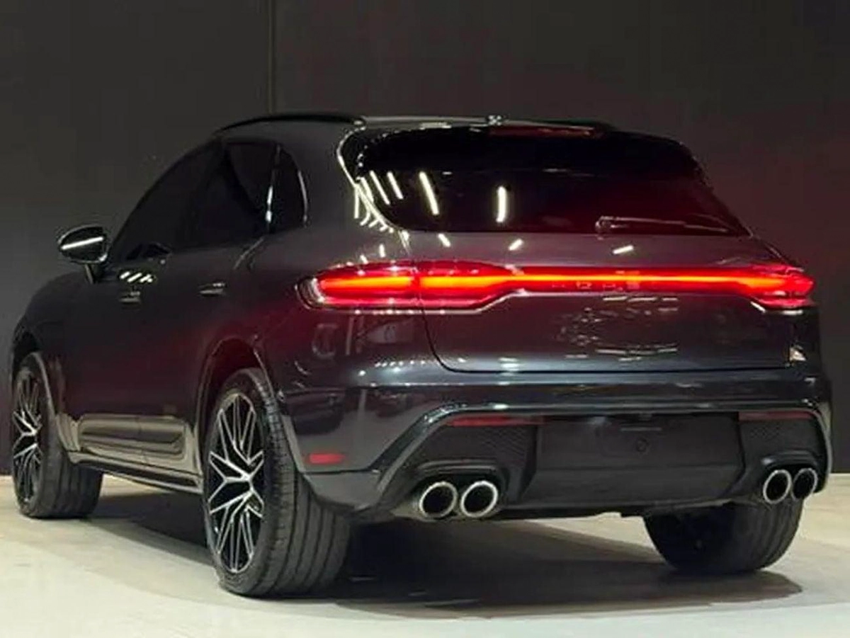 Porsche Macan AMERICAN SPEC | 2,630 / Month-6-0