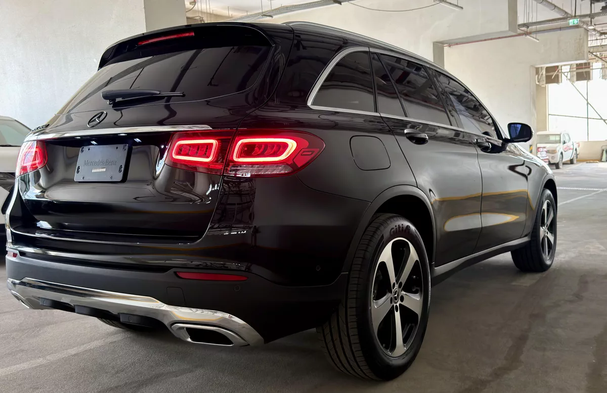 2021 Mercedes GLC 300-8-8