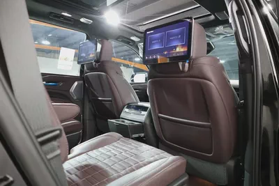 CADILLAC ESCALADE 600 SPORT PLATINUM-0KM-2024-GCC SPECS-UNDER WARRANTY  SERVICE-BRAND NEW-16
