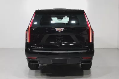 CADILLAC ESCALADE 600 SPORT PLATINUM-0KM-2024-GCC SPECS-UNDER WARRANTY  SERVICE-BRAND NEW-6