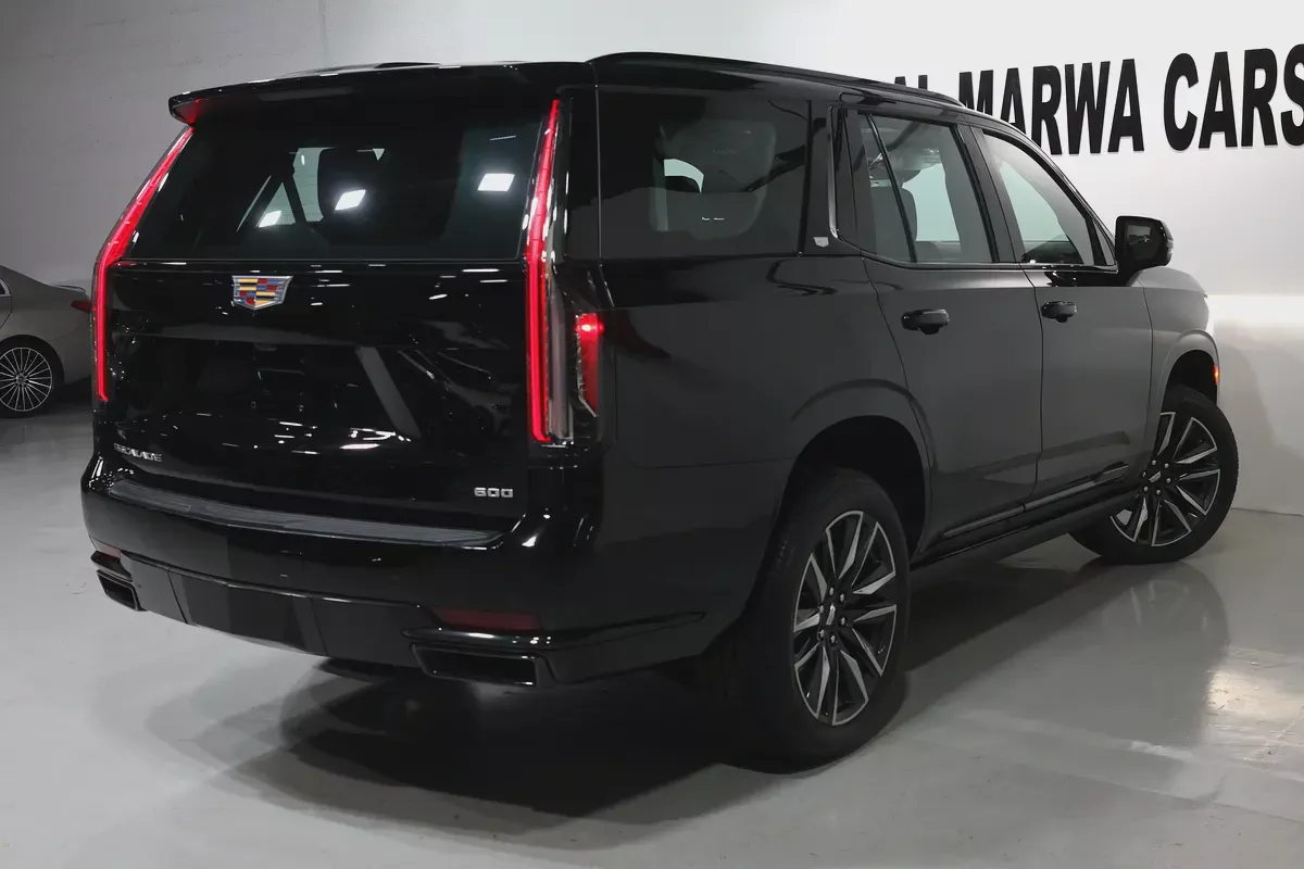 CADILLAC ESCALADE 600 SPORT PLATINUM-0KM-2024-GCC SPECS-UNDER WARRANTY  SERVICE-BRAND NEW-2-2