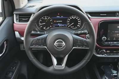 Nissan X Terra PLATINUM 2.5L 4WD-5