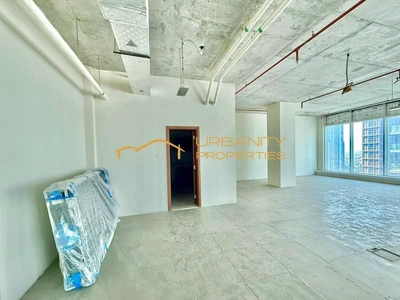 Modern Office Space in Al Manara Tower, Business Bay-5