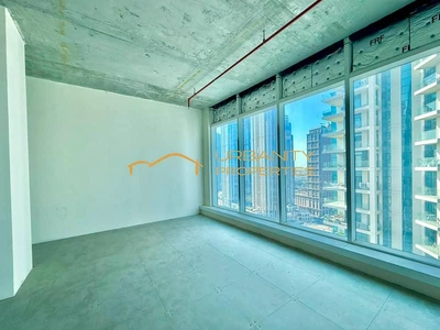 Modern Office Space in Al Manara Tower, Business Bay-7