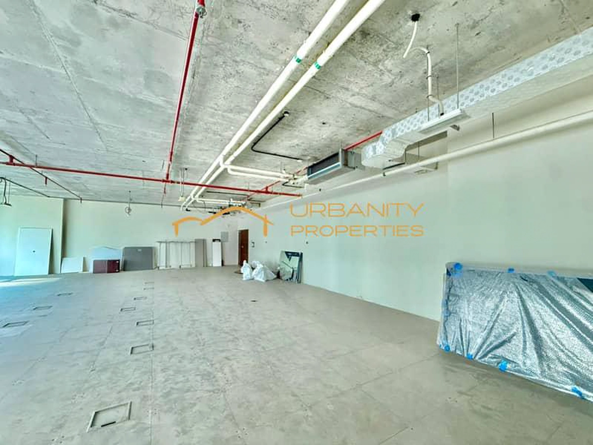 Modern Office Space in Al Manara Tower, Business Bay-6-6