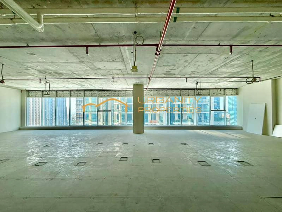 Modern Office Space in Al Manara Tower, Business Bay-4-4