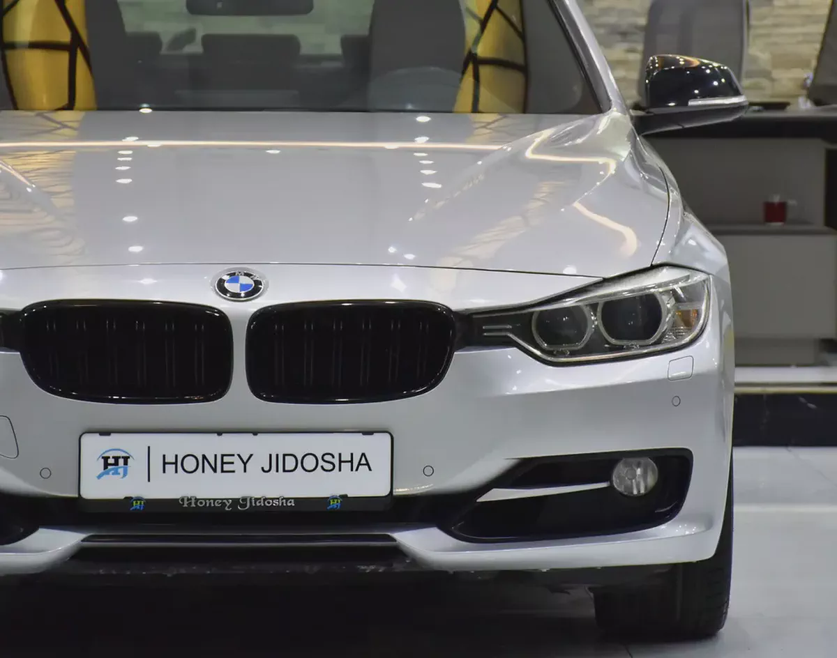 EXCELLENT DEAL for our BMW 335i Sport ( 2013 Model ) in Silver Color GCC Specs-3-3