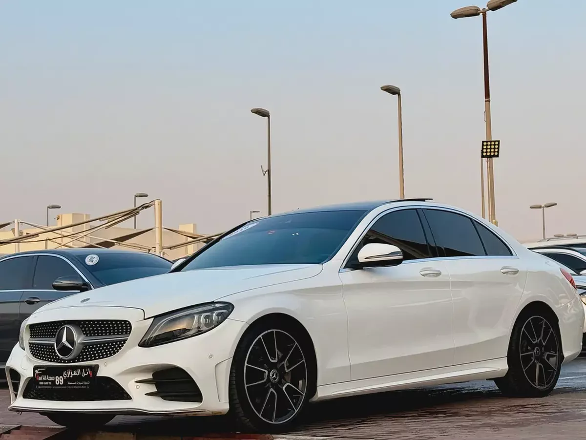 Mercedes-Benz C-Class C200 2019 GCC Specs-1-1