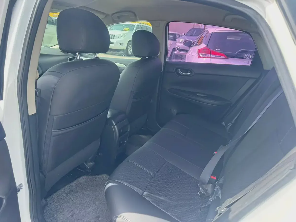 Well-Maintained Nissan Sentra 2018 | Canadian Specs | Reliable Daily Driver-4-4