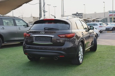 Used Infiniti QX70 3.7L Excellence 2016-6