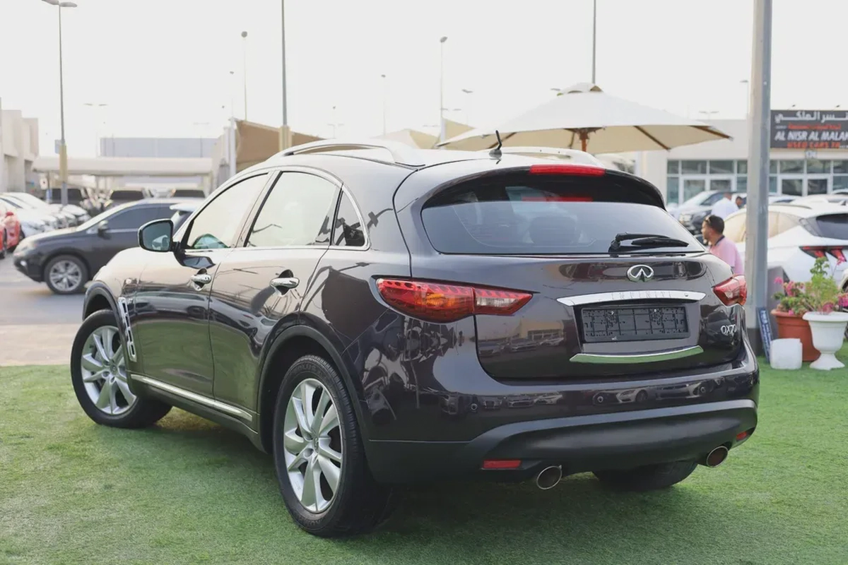 Used Infiniti QX70 3.7L Excellence 2016-4-4