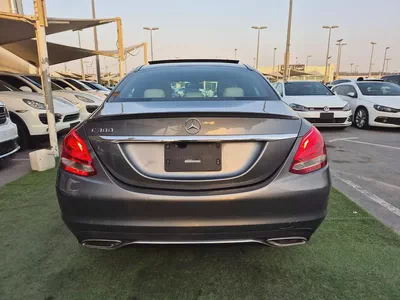 Mercedes-Benz C300 2018 - American Specs - Excellent Condition-10