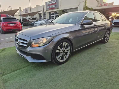 Mercedes-Benz C300 2018 - American Specs - Excellent Condition-11