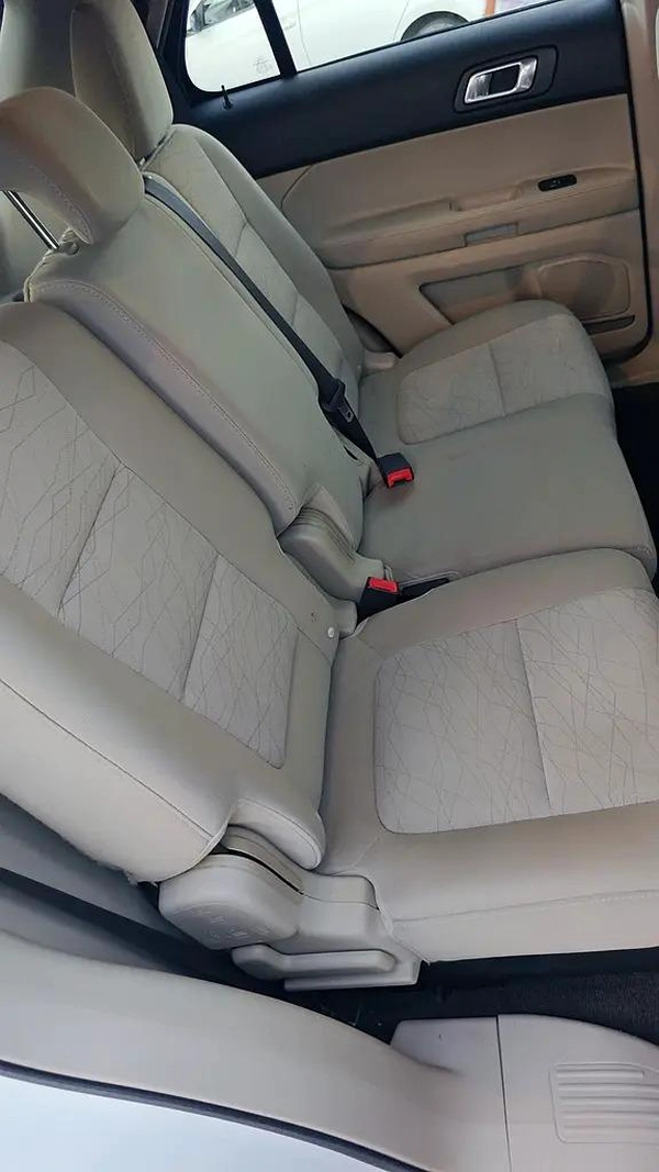 Ford Explorer Platinum 2014 - GCC Specs - Well Maintained