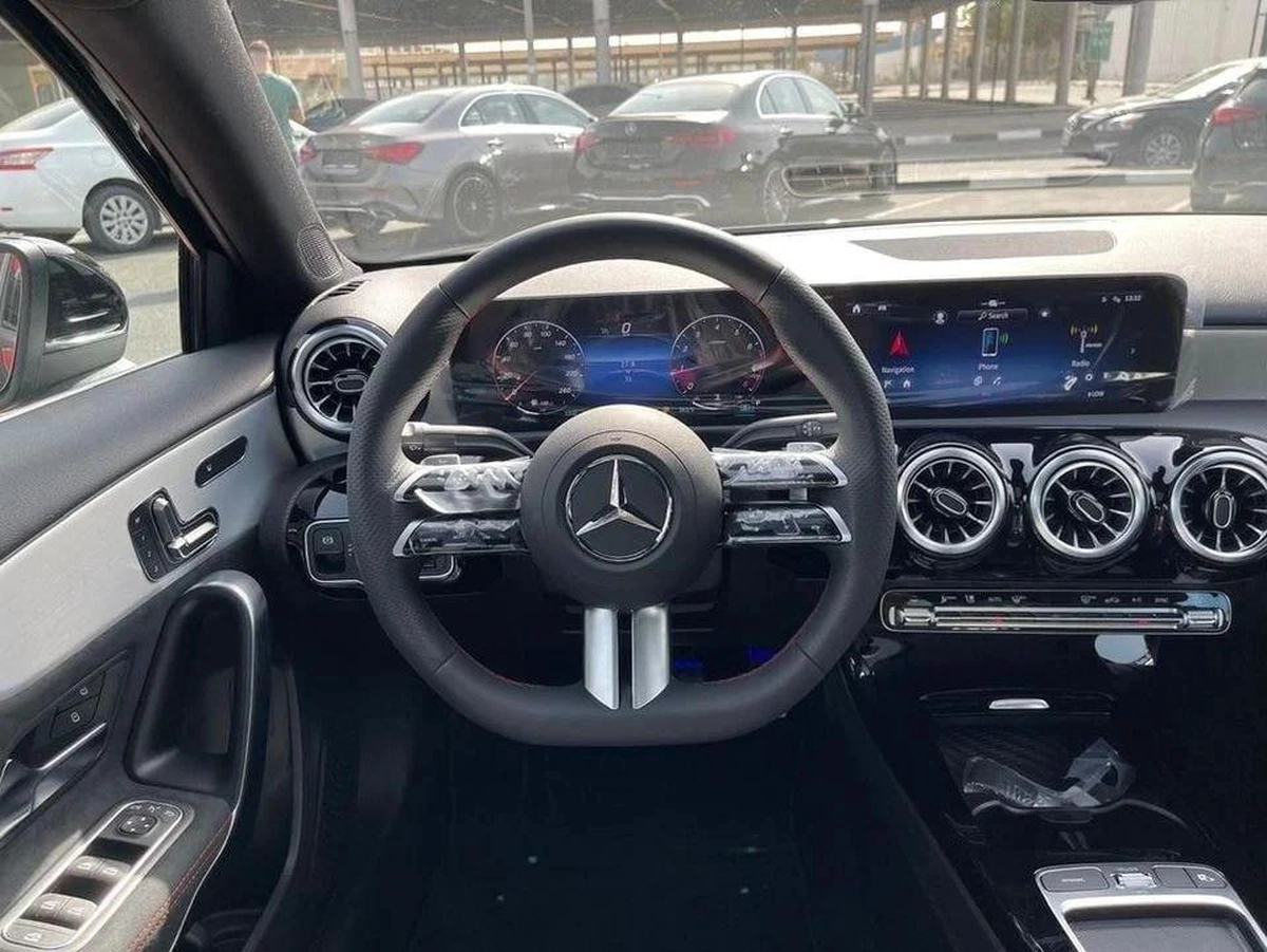 Mercedes Benz A 200 AMG 5 years Warranty Hatchback 2025 GCC - AED 145,000 (AED 170,000)-15-15