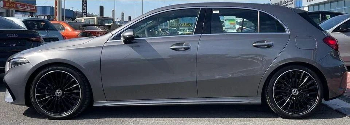 Mercedes Benz A 200 AMG 5 years Warranty Hatchback 2025 GCC - AED 145,000 (AED 170,000)-10-10