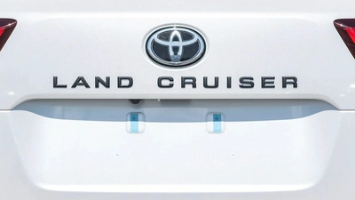 Toyota Land Cruiser GR SPORT FULL OPTION DIESEL-3