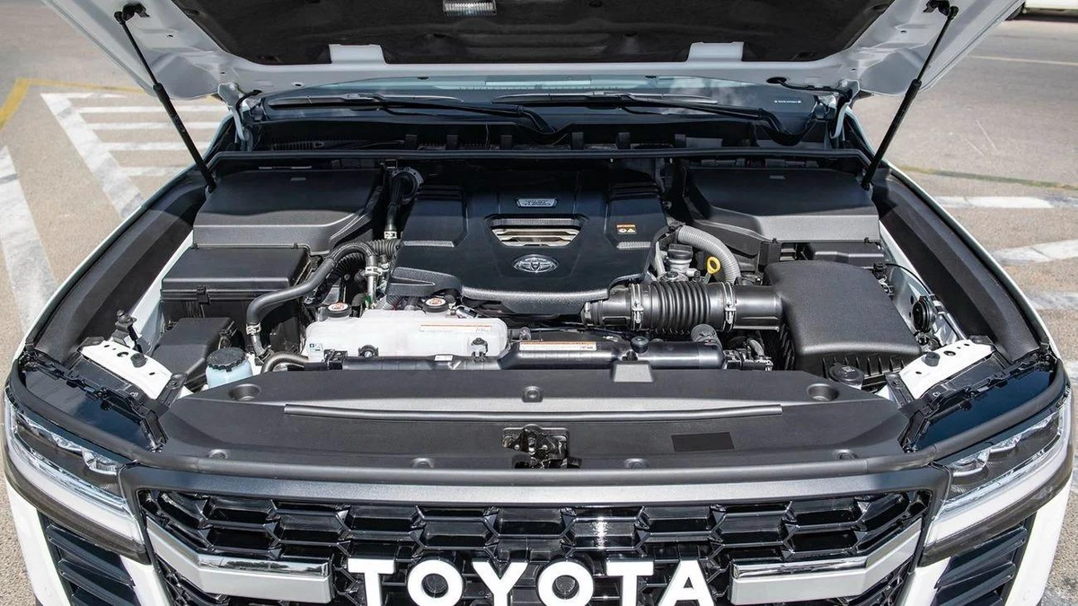 Toyota Land Cruiser GR SPORT FULL OPTION DIESEL-23-23