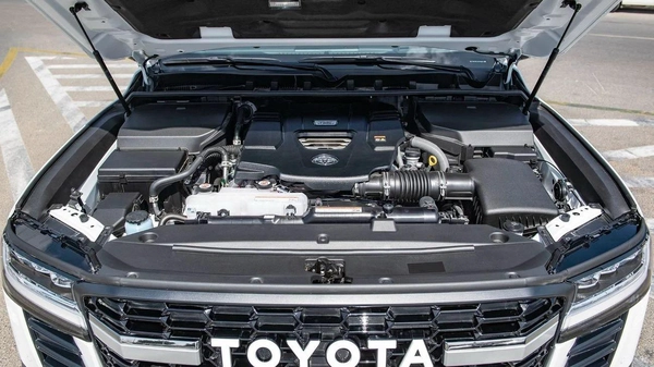Toyota Land Cruiser GR SPORT FULL OPTION DIESEL