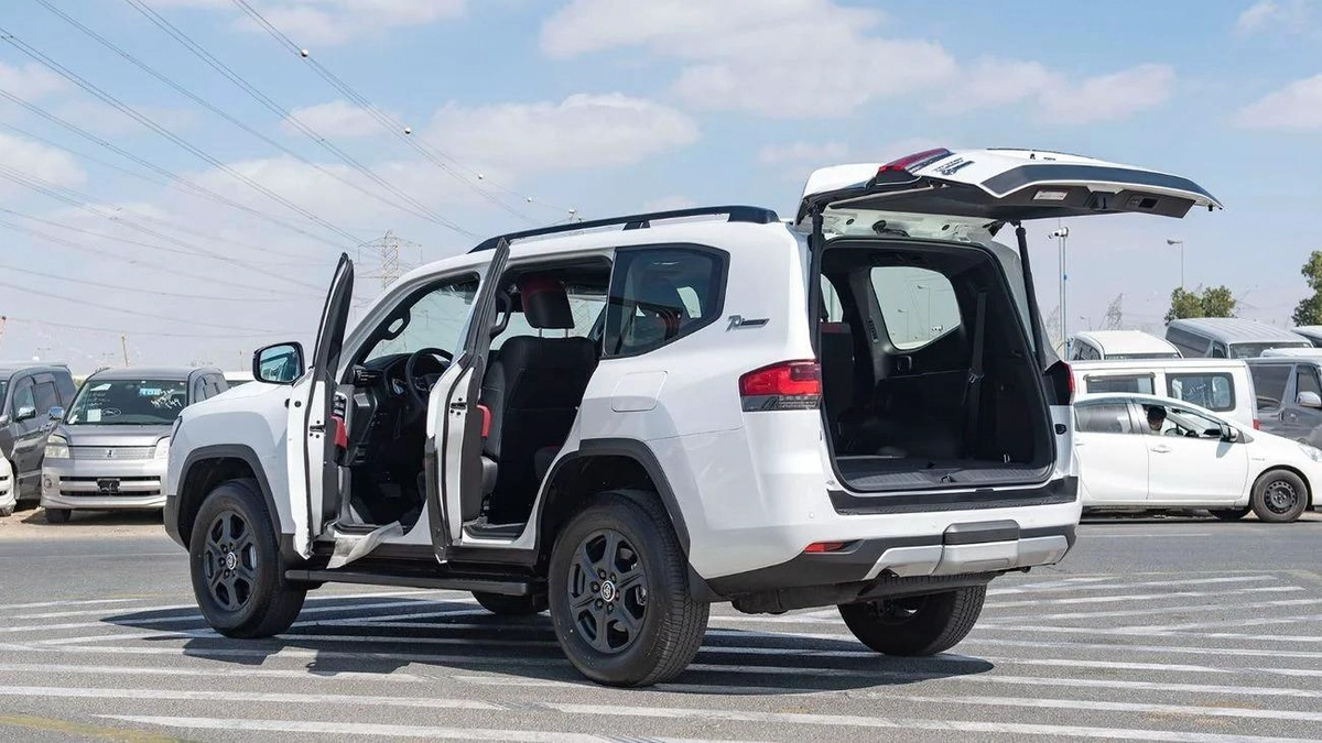Toyota Land Cruiser GR SPORT FULL OPTION DIESEL-19-19