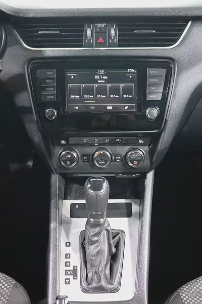 TSI Turbo . GCC Specs . Excellent Condition-11