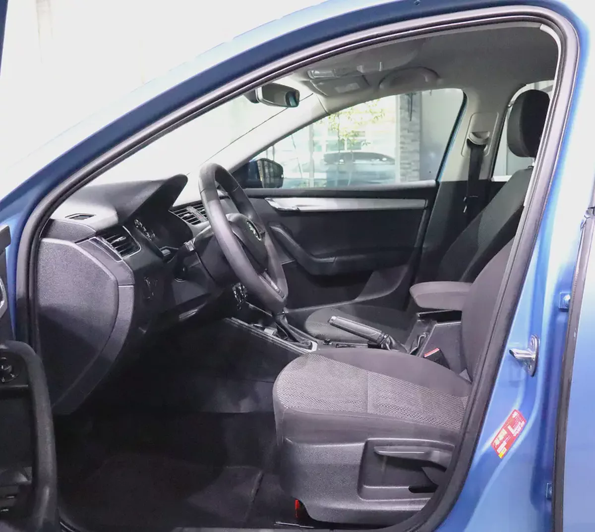 TSI Turbo . GCC Specs . Excellent Condition-6-6