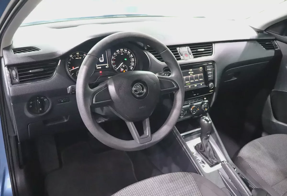 TSI Turbo . GCC Specs . Excellent Condition-7-7